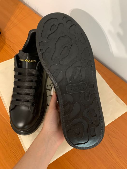 Adidasi Alexander Mcqueen Black