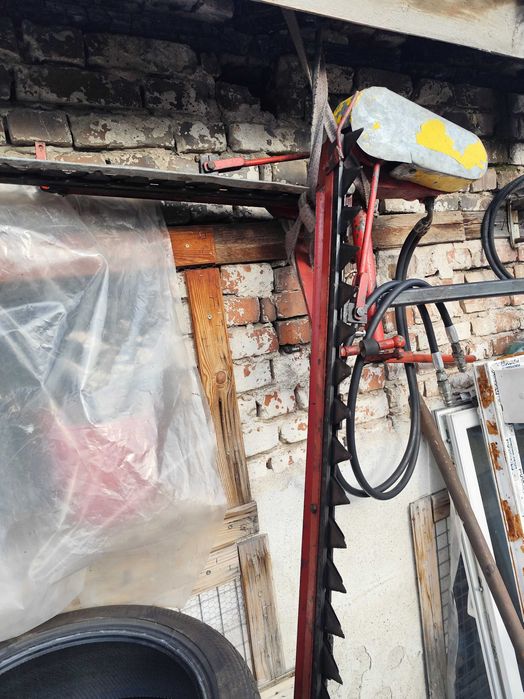 Машина за контурна резитба