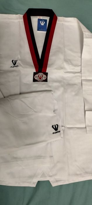 Срочно продаются кимоно