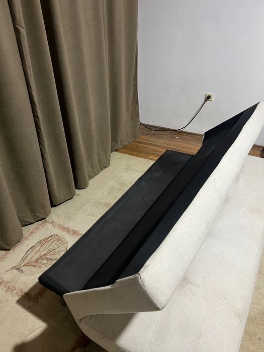 Малак разтегаем диван