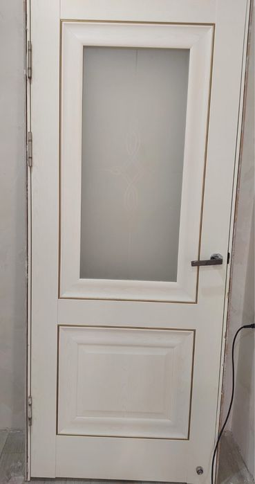 Дверь межкомнатная 7шт