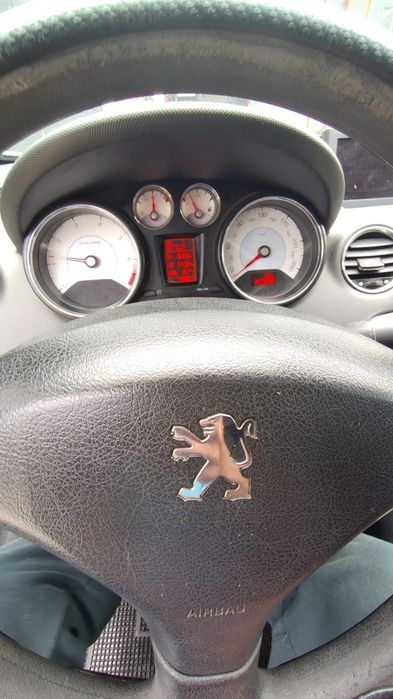 Vând Pejo 308 SW ,1.6 benzina ,2010