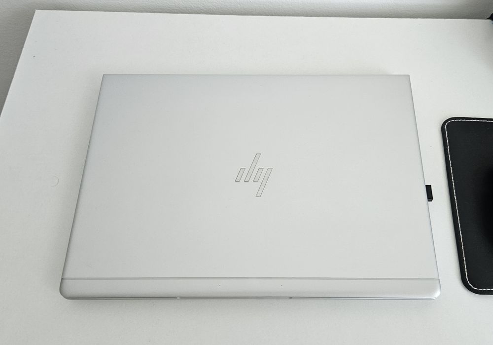 Vand laptop HP Elitebook 830 G6