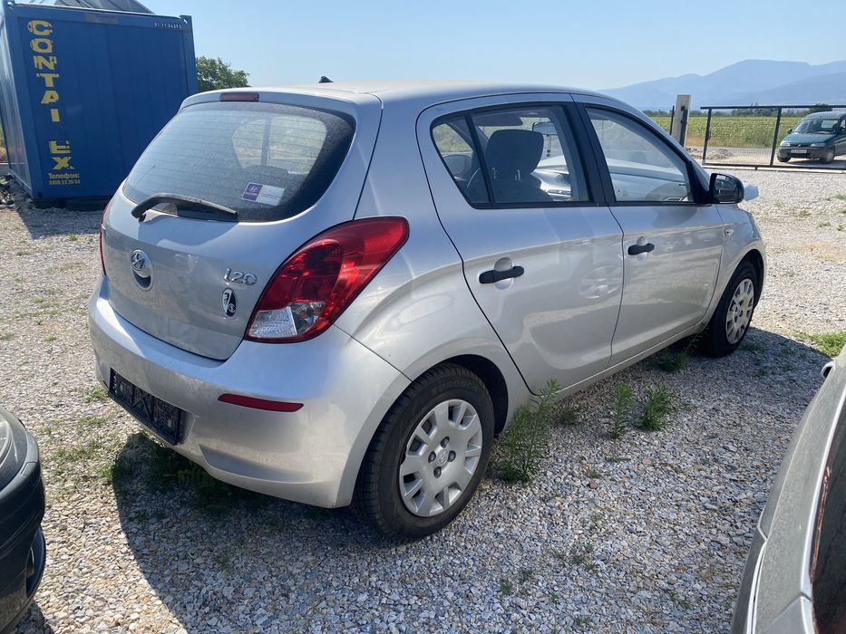 Хюндай и20 1.2 бензин на части