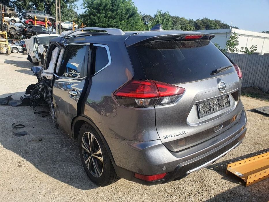 Dezmembrez Nissan X-trail T32 facelift euro 6 motor 1.3dig-t HR13DDT navigatie  dezmembrari qashqai