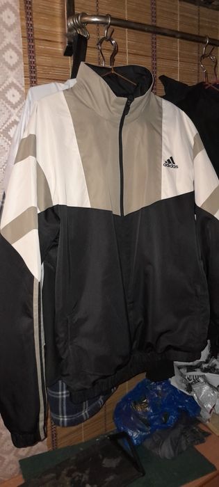 Продам новую олимпийку Adidas.