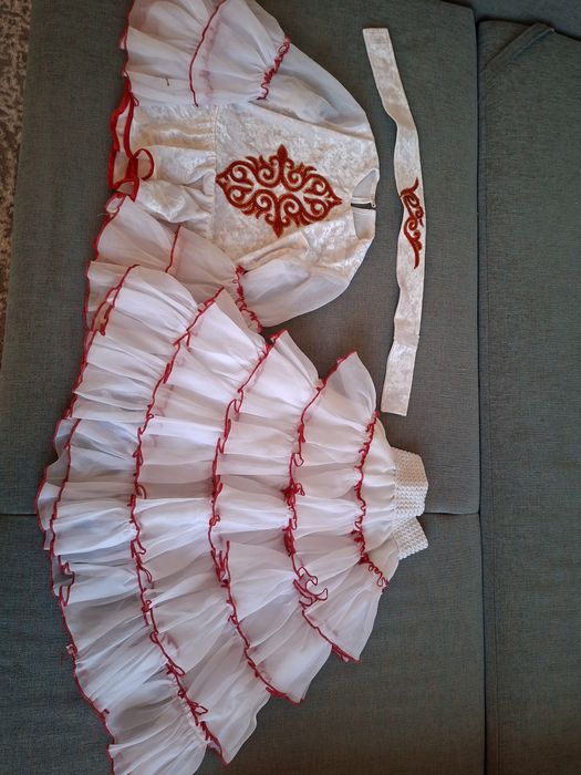 Национальный платья