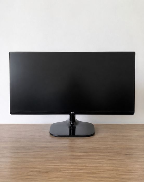 Monitor  LG 25UM58-P. Ultrawide