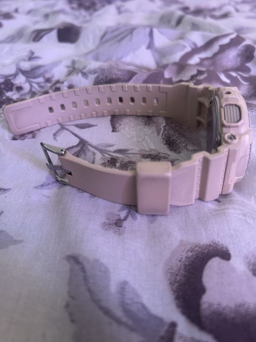 G-Shock часовник