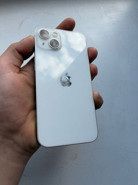 продам айфон 13 срочно