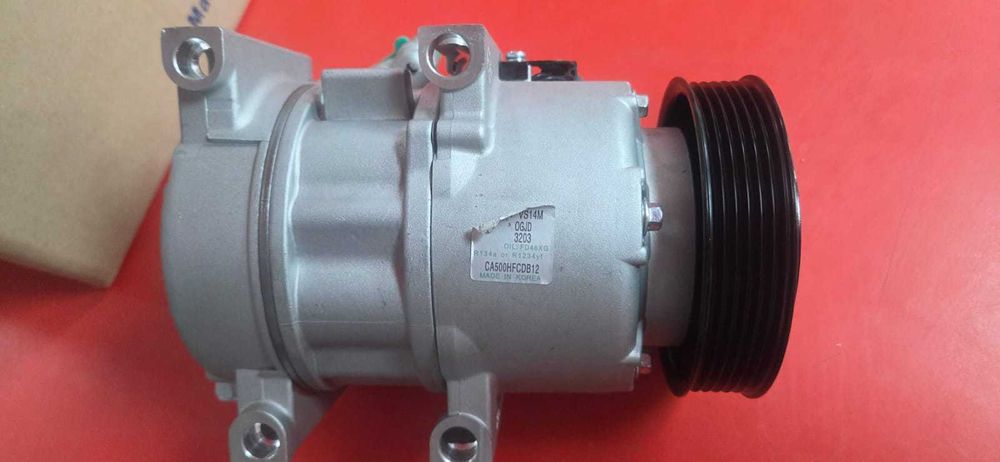 Компрессор кондиционера Hyundai Sonata 2012-