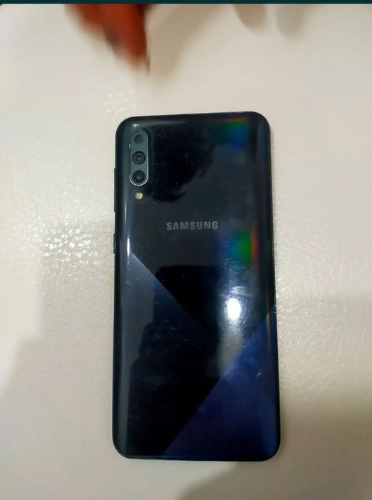 Samsung A30s ...