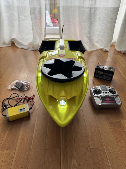 Navomodel plantat advance boats