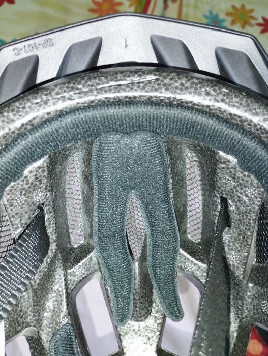 Светеща каска за велосипед р. 49-54 см /за 6-10г./