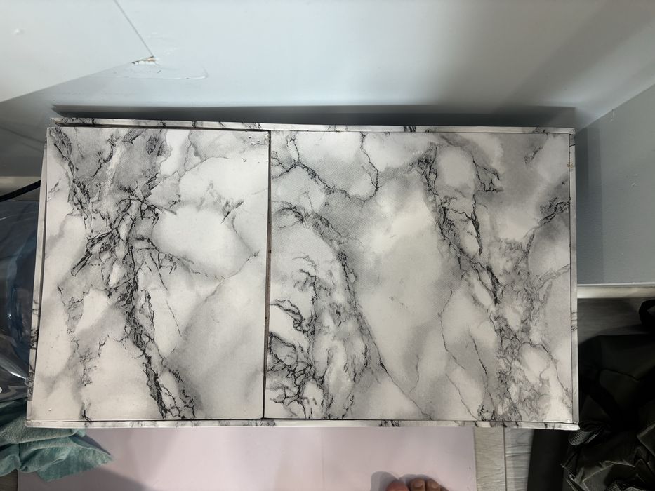 Продам аквариум с Рыбками