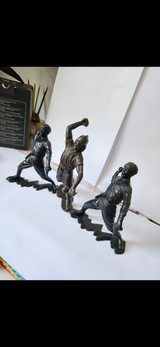 Figurine plastic 15 cm H