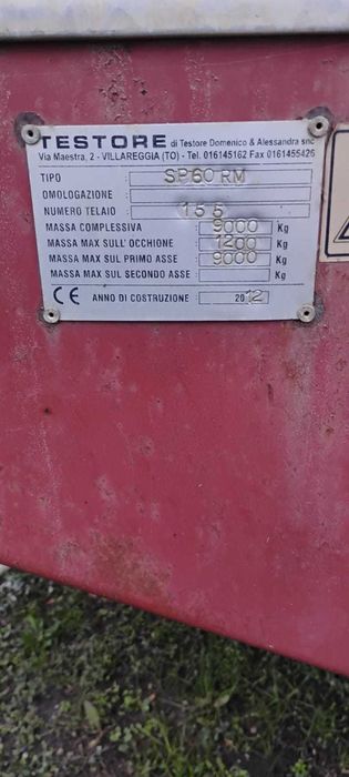 Remorcă de împrăștiat gunoi Testore SP60RM