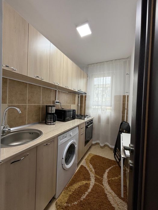 Inchiriez apartament 2 camere Lujerului