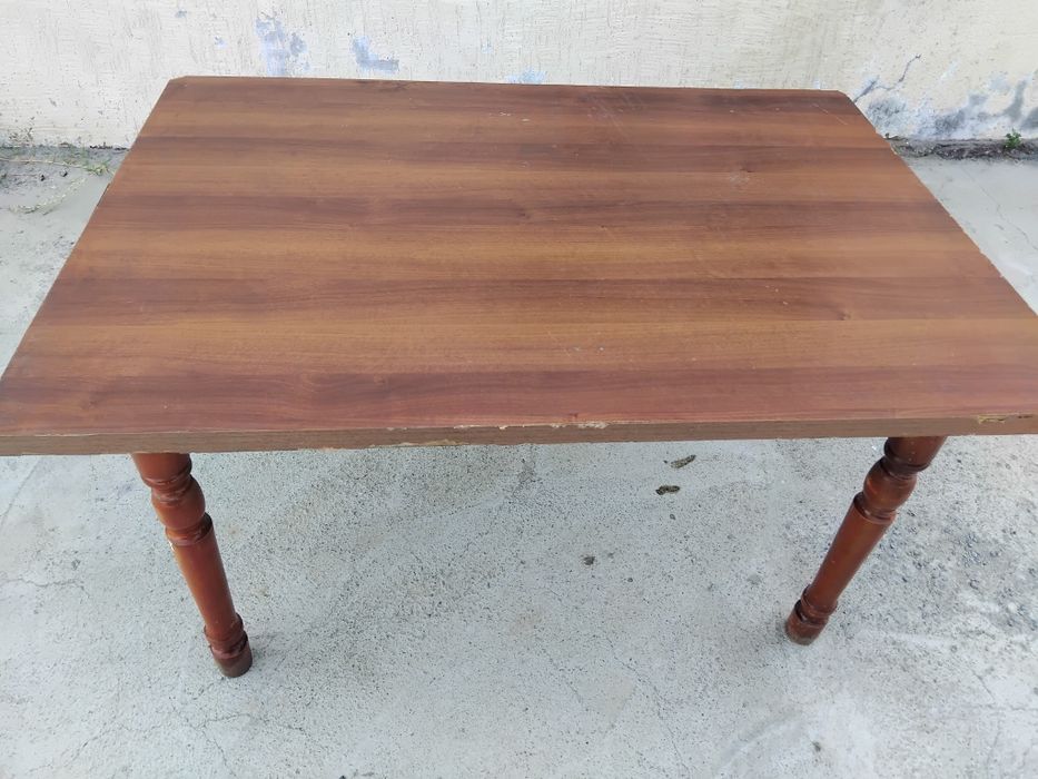 Продаётся столы в идеальном состояние