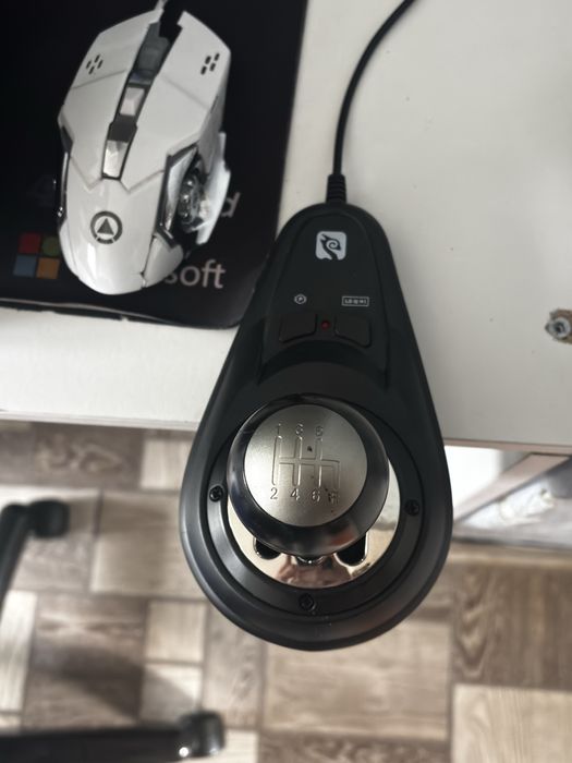 Продам игровой руль