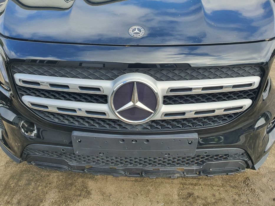 Grila fata Mercedes GLB X247 an 2020 19000 km