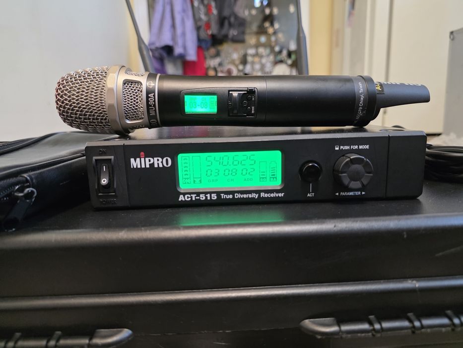Microfon  wireless MiPro(nu shure sennheiser akg )