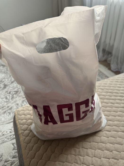 Отдам даром вещи для девочки 3-4 года