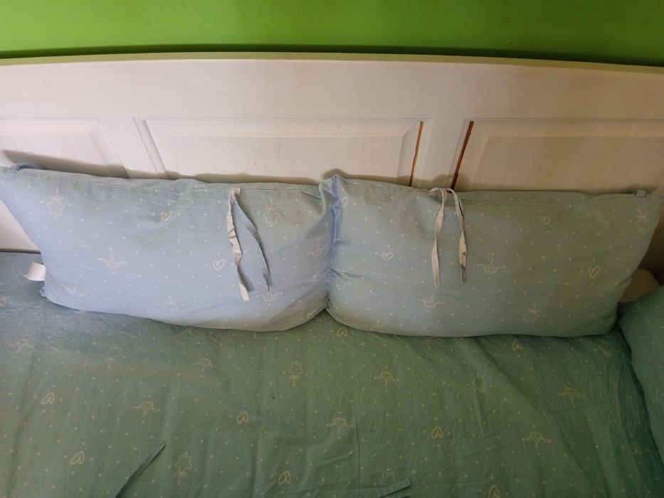 Обиколници за детска кушетка