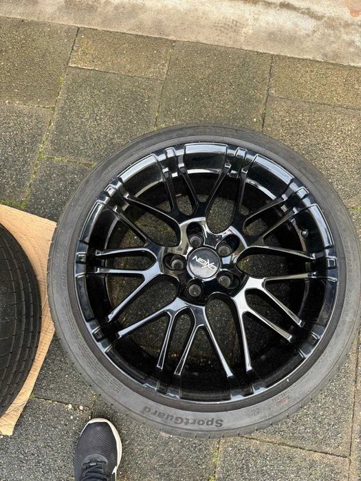 Vând jante R18 Oxigin Negre
