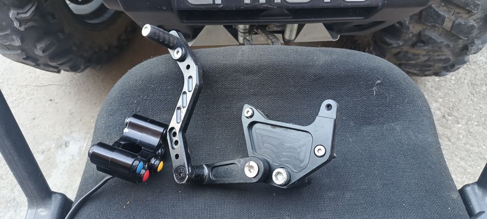 Конзола WRS за BMW S1000rr 2008-2016 и спортни степенки Lightech