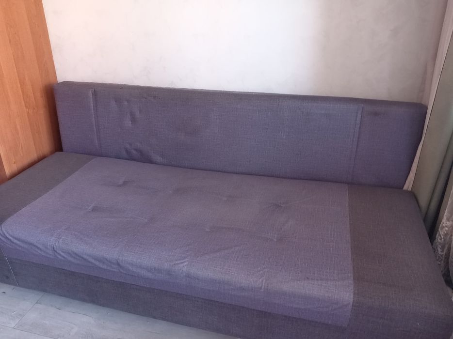 Продам диван. Цена 10 тыс.