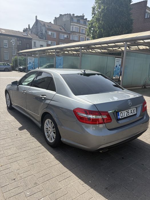 MERCEDES-BENZ E-Class 2012 — imagine 3