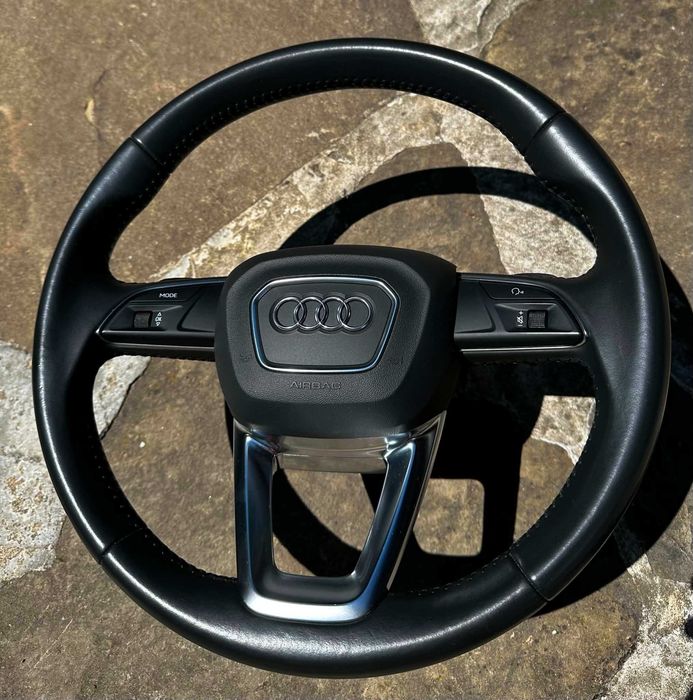 Оригинален волан за Audi