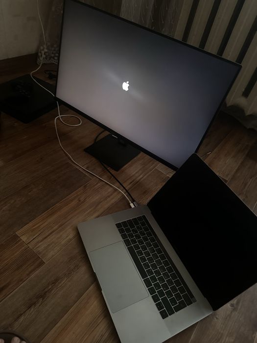 Mackbok Pro 2017