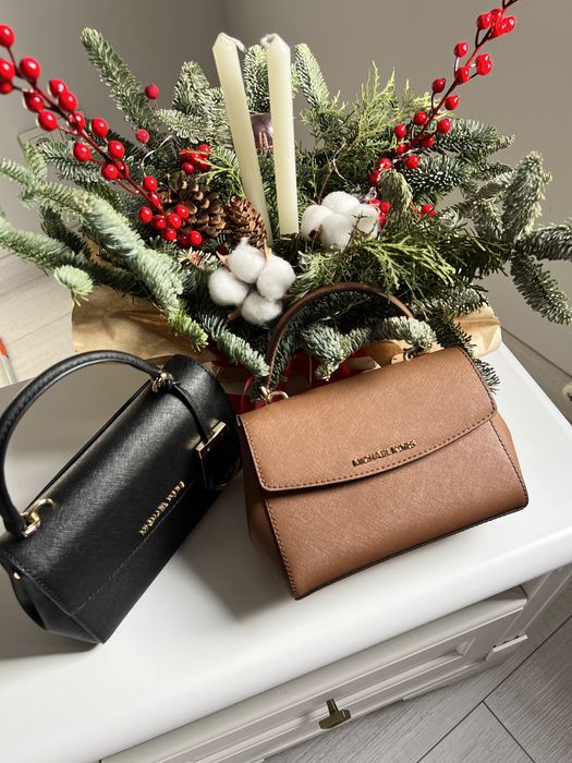 Сумка Michael Kors Ava