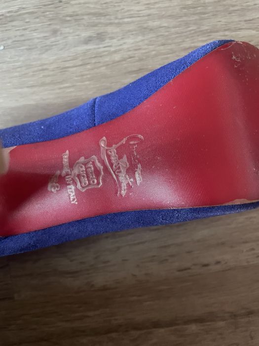 Обувки Christian louboutin 36,5 номер
