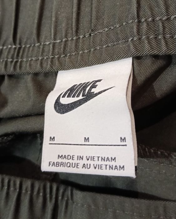 Pantaloni Nike barbati