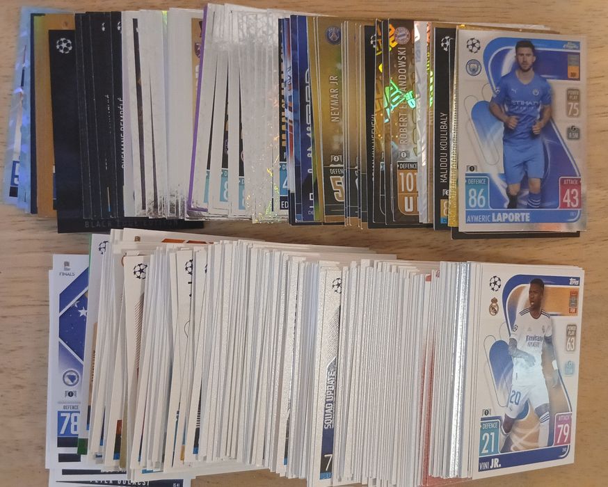 Лот 300 карти Match Attax Topps