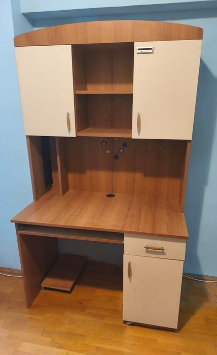 Birou 110X60 cm, cu Bibliotecă; Masă de Lucru cu Uși și Glisieră