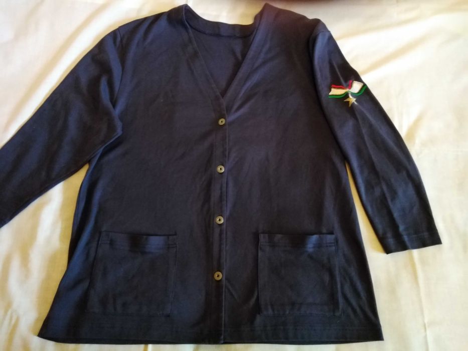 Jacheta dama din bumbac,noua,cu broderie pe maneca