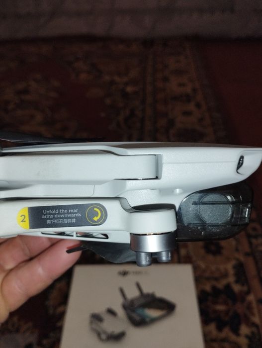 Djl Mini SE квадракоптер