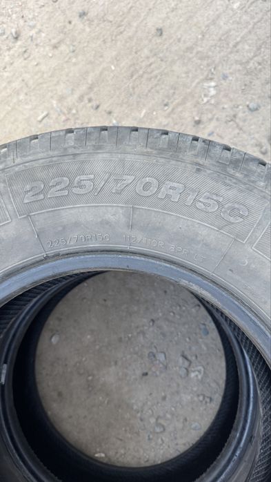 Резина  б.у 225/70/15 С
