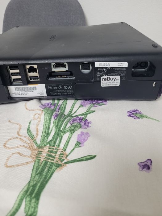 Xbox 360 S Console  funcțional asigur  probă