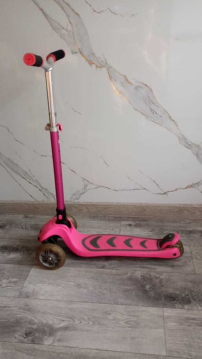 Продается детский самокат