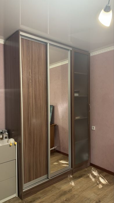 Продам шкаф-купе