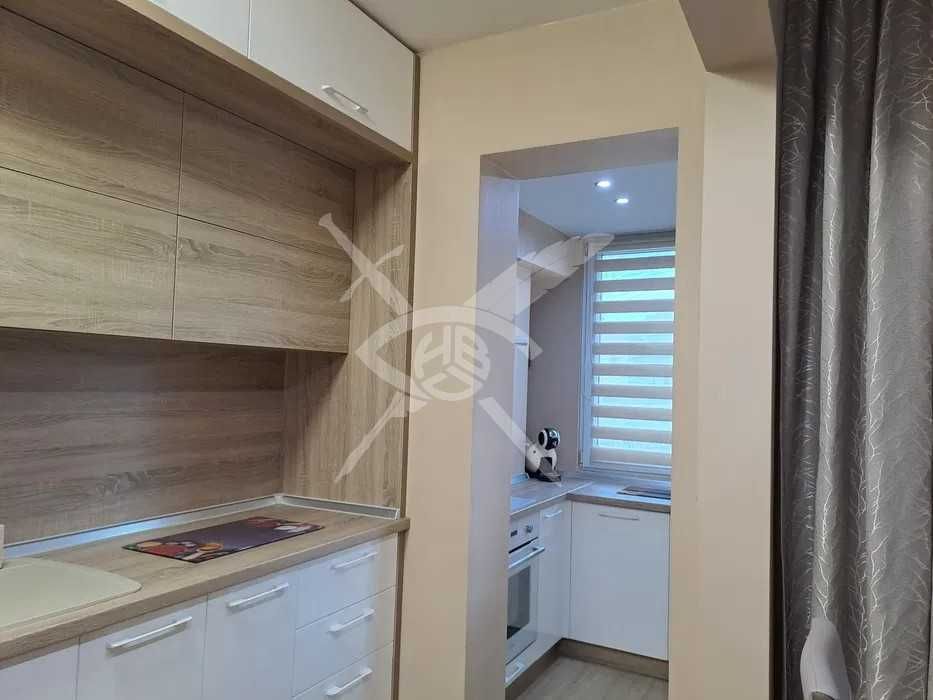 Етаж от Къща - Поморие