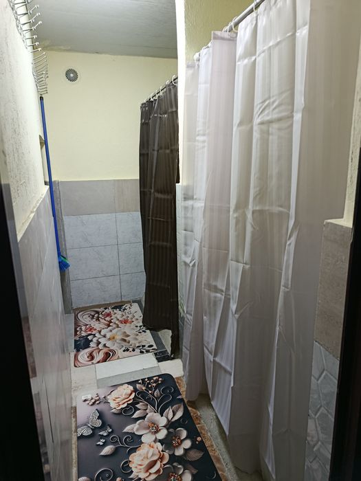Продается дом за Азербайджанским центром.