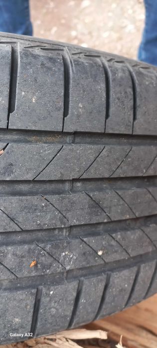 Set Anvelope bridgestone  vara 215 65 16