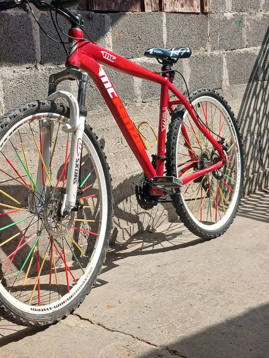 Vand bicicleta mckenzie stare buna mai multe detali in pv fara livrare