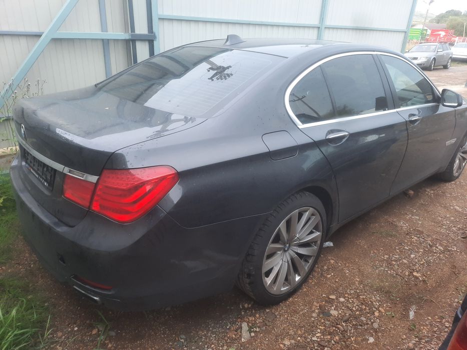 Usa usi dreapta stanga BMW seria 7 F01